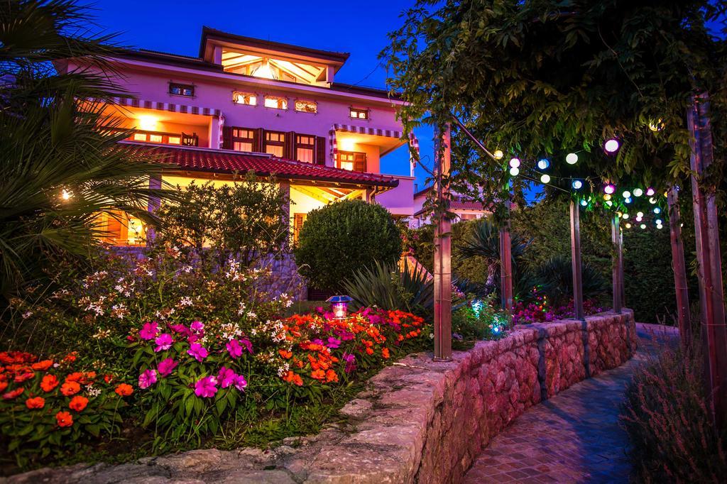 Villa Amalija Sukosan Ngoại thất bức ảnh